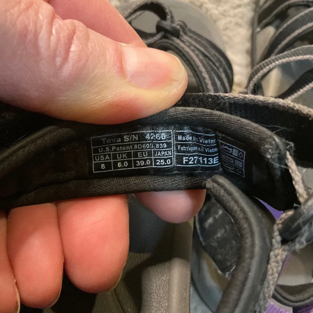 Teva Tierra Sport Sandals Size 8 Black‎ Gray Purple Accent Hiking Water Womens